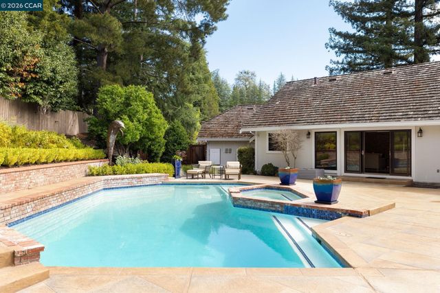 2705 Mossy Oak Dr, Danville, CA 94506