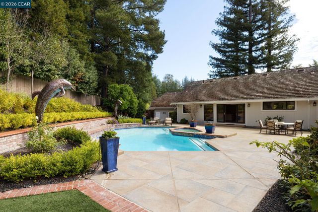 2705 Mossy Oak Dr, Danville, CA 94506