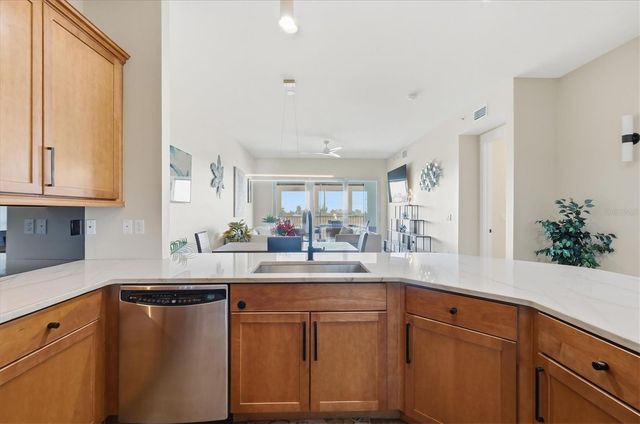 11120 HACIENDA DEL MAR BOULEVARD F-205, Placida, FL 33946