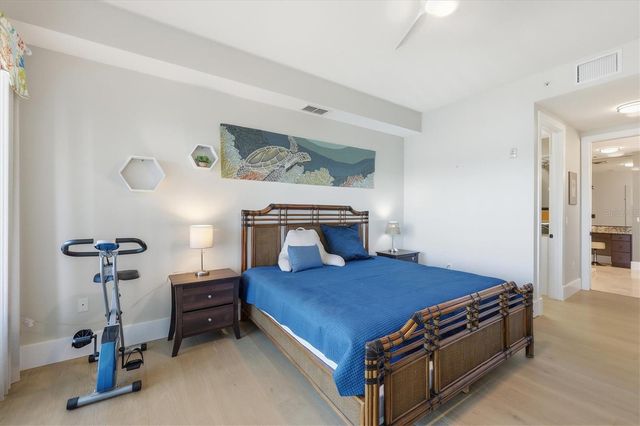 11120 HACIENDA DEL MAR BOULEVARD F-205, Placida, FL 33946