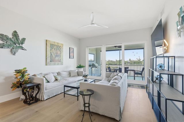 11120 HACIENDA DEL MAR BOULEVARD F-205, Placida, FL 33946