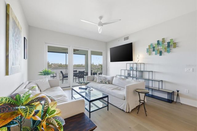 11120 HACIENDA DEL MAR BOULEVARD F-205, Placida, FL 33946