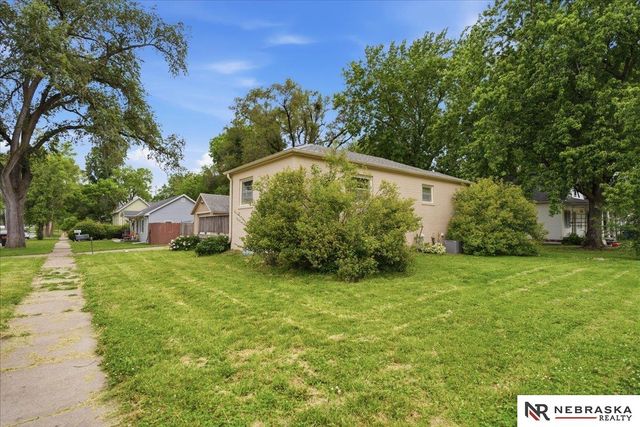 445 N L Street, Fremont, NE 68025