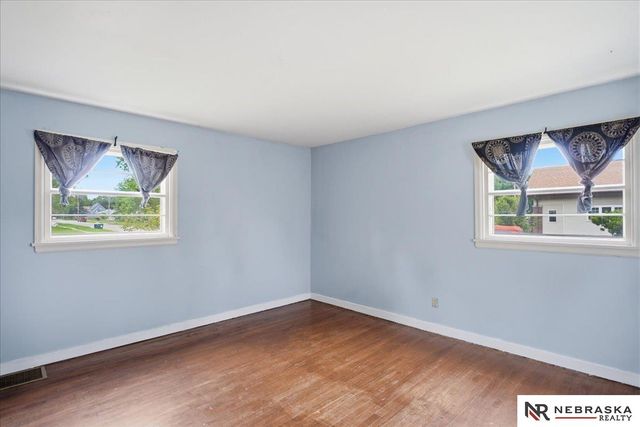 445 N L Street, Fremont, NE 68025