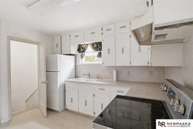 445 N L Street, Fremont, NE 68025