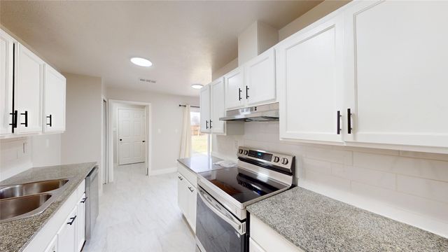 1921 Edna Smith Drive, Garland, TX 75040