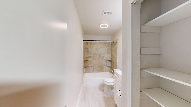 1921 Edna Smith Drive, Garland, TX 75040