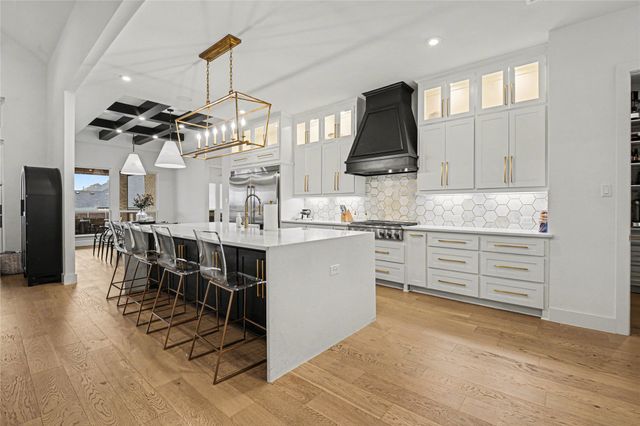 401 Ambergate Drive, Denton, TX 76208