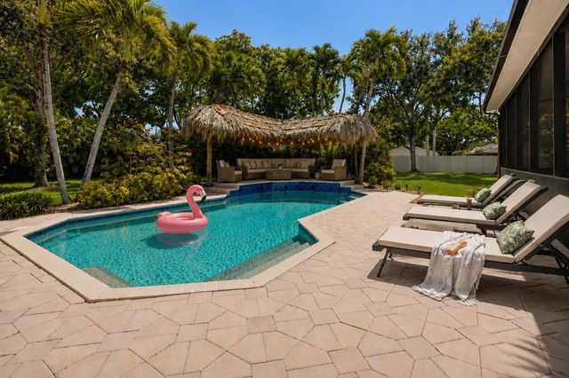 14701 Madison Place, Davie, FL 33325