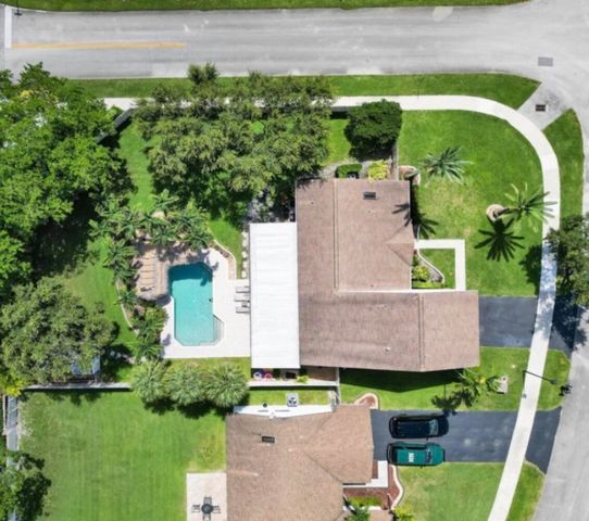 14701 Madison Place, Davie, FL 33325