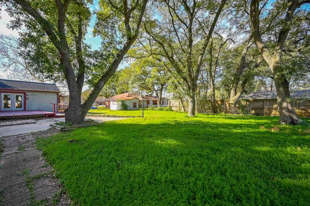 1707 Key Street, Waller, TX 77484