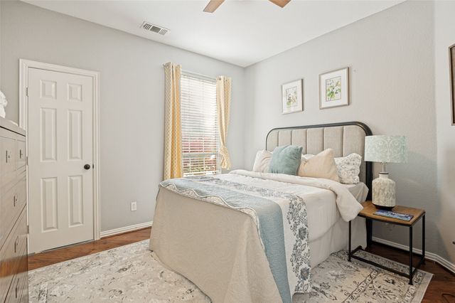 1017 Muirfield Drive, Mansfield, TX 76063