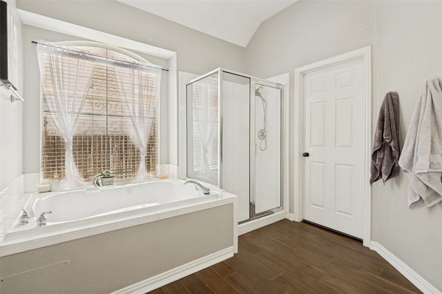 1017 Muirfield Drive, Mansfield, TX 76063