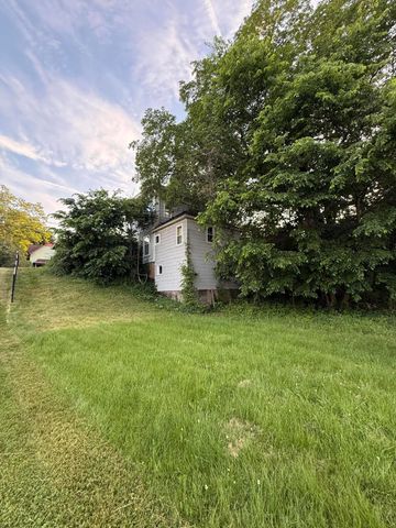 226 Monroe Street, Allegan, MI 49010