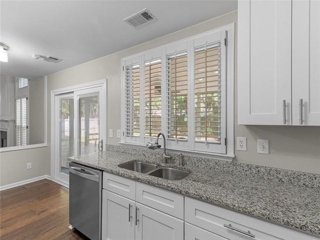 604 Lullingstone Drive SE, Marietta, GA 30067