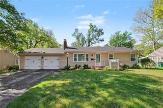 6609 W 72nd Terrace, Overland Park, KS 66204