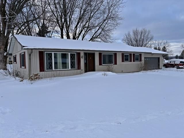 216 AYERS STREET, Neillsville, WI 54456