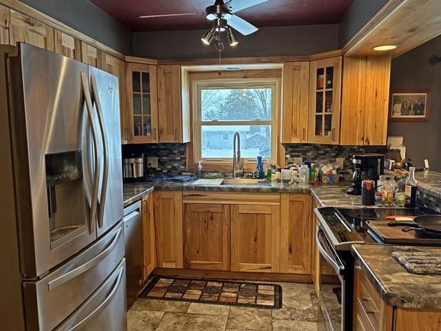 216 AYERS STREET, Neillsville, WI 54456