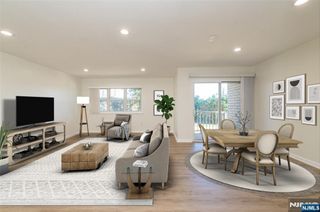 1111 River Road G5, Edgewater, NJ 07020