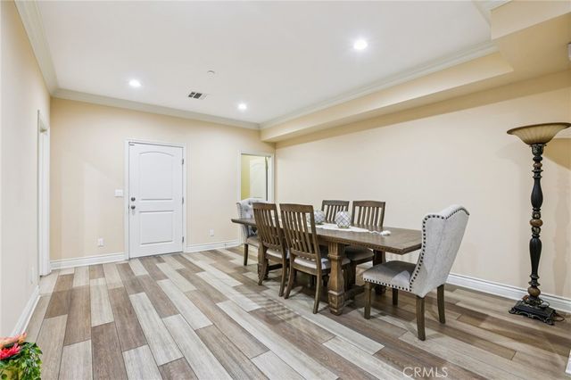 204 E 121st Street, Los Angeles, CA 90061