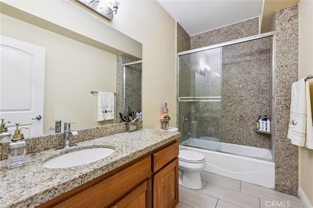 204 E 121st Street, Los Angeles, CA 90061