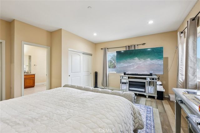 204 E 121st Street, Los Angeles, CA 90061