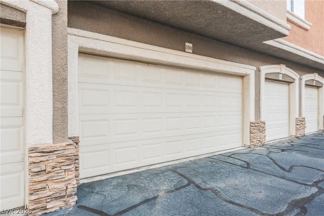 7701 Constanso Avenue 104, Las Vegas, NV 89128