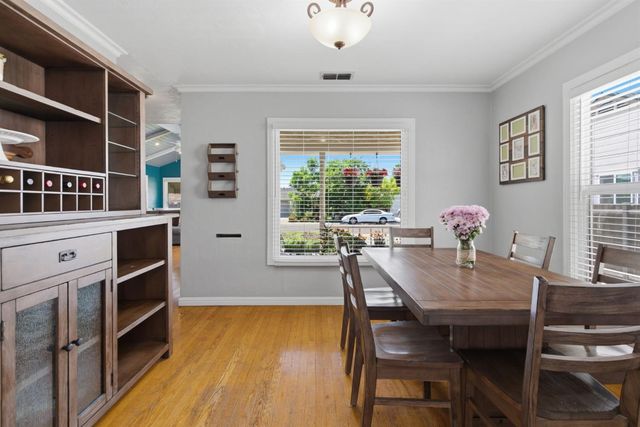 1755 Oxford Way, Stockton, CA 95204