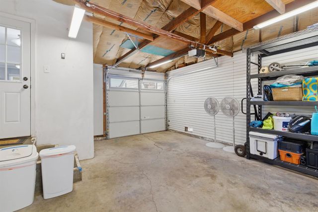 1755 Oxford Way, Stockton, CA 95204