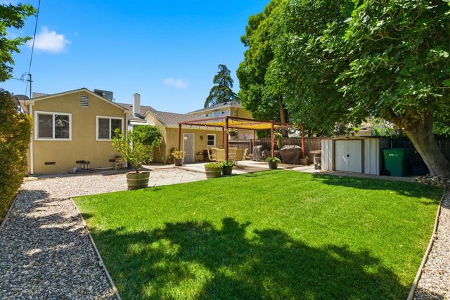 1755 Oxford Way, Stockton, CA 95204