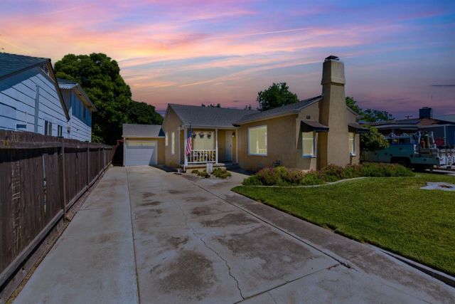 1755 Oxford Way, Stockton, CA 95204