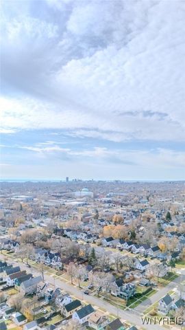 402 Wyoming Avenue, Buffalo, NY 14215