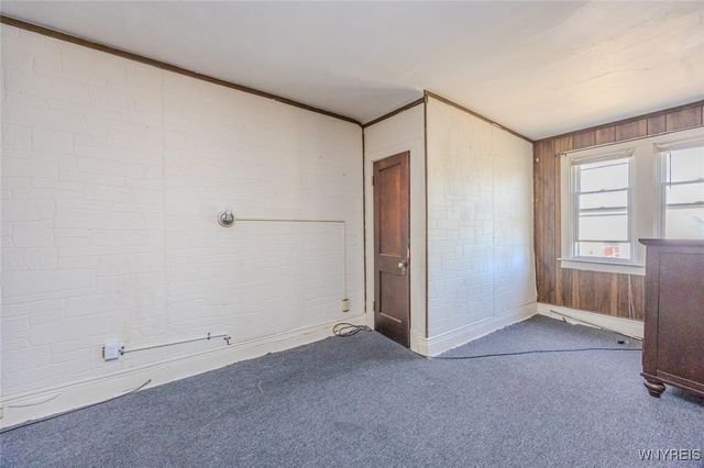 402 Wyoming Avenue, Buffalo, NY 14215