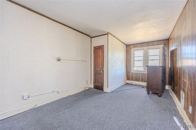 402 Wyoming Avenue, Buffalo, NY 14215