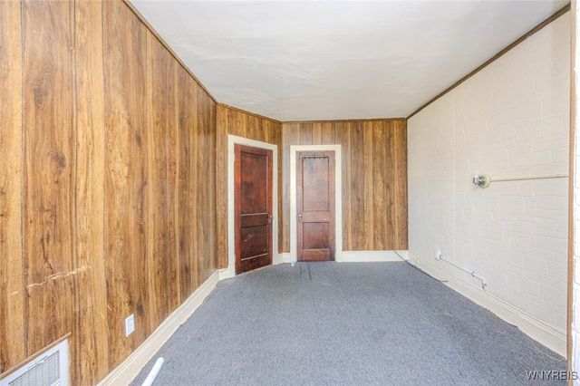 402 Wyoming Avenue, Buffalo, NY 14215