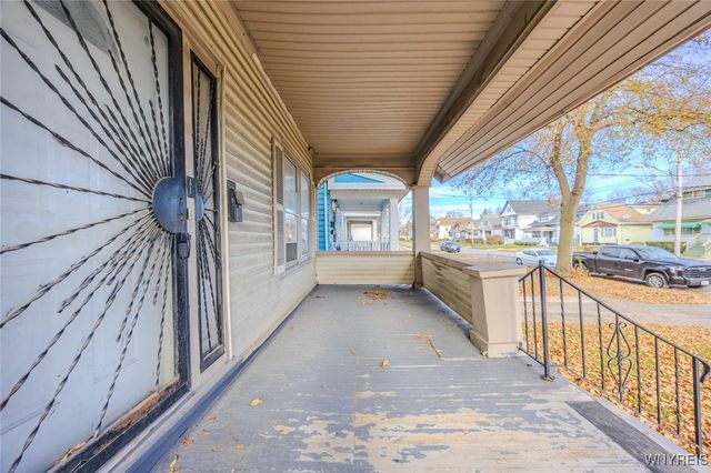 402 Wyoming Avenue, Buffalo, NY 14215