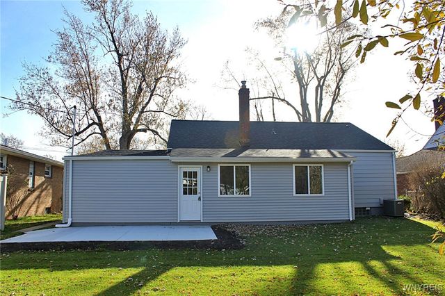 234 Treehaven Rd, Cheektowaga, NY 14215