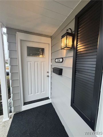 234 Treehaven Rd, Cheektowaga, NY 14215