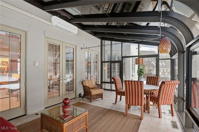 425 Woodside Avenue, Jefferson, OH 44047