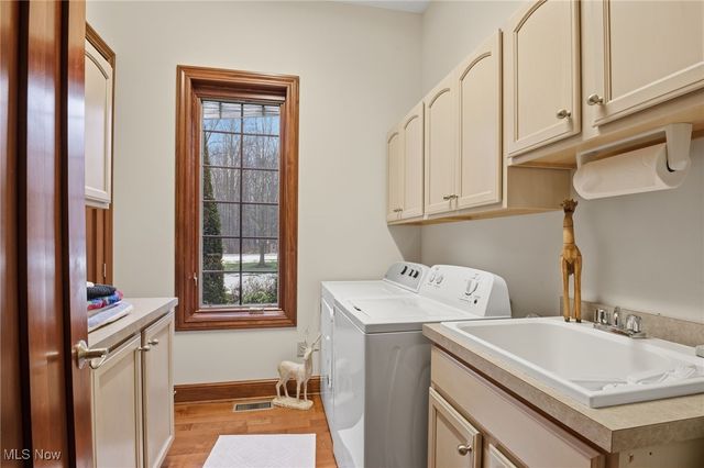 425 Woodside Avenue, Jefferson, OH 44047