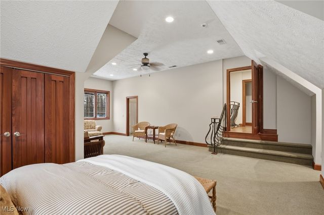 425 Woodside Avenue, Jefferson, OH 44047