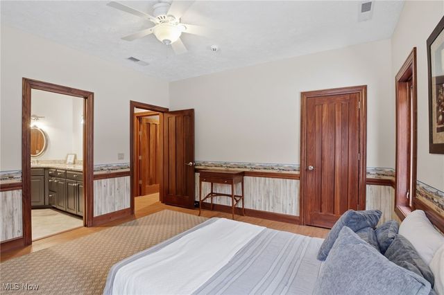 425 Woodside Avenue, Jefferson, OH 44047