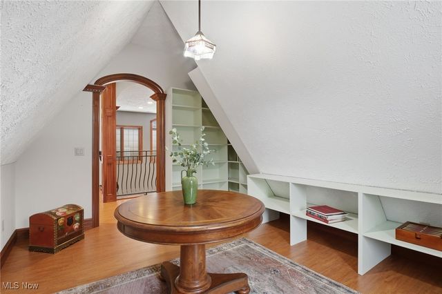 425 Woodside Avenue, Jefferson, OH 44047