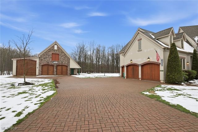 425 Woodside Avenue, Jefferson, OH 44047