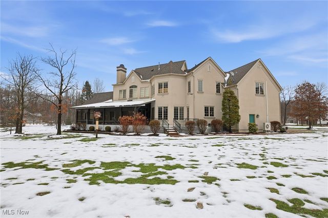 425 Woodside Avenue, Jefferson, OH 44047