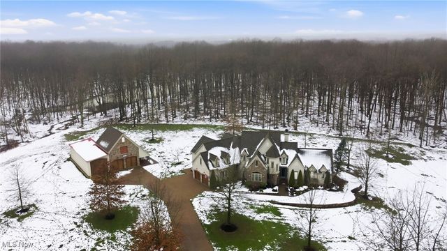 425 Woodside Avenue, Jefferson, OH 44047