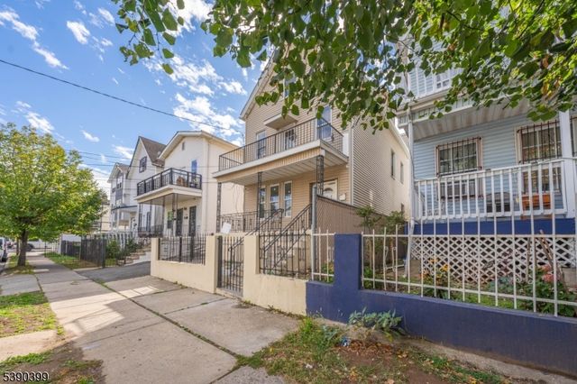 606 S Park St 2, Elizabeth City, NJ 07206