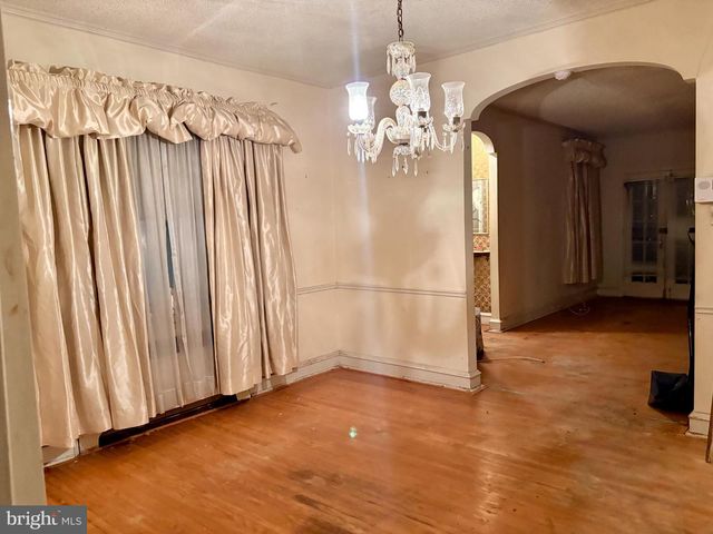 5757 DREXEL RD, Philadelphia, PA 19131