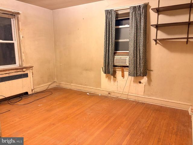 5757 DREXEL RD, Philadelphia, PA 19131