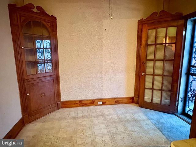 5757 DREXEL RD, Philadelphia, PA 19131